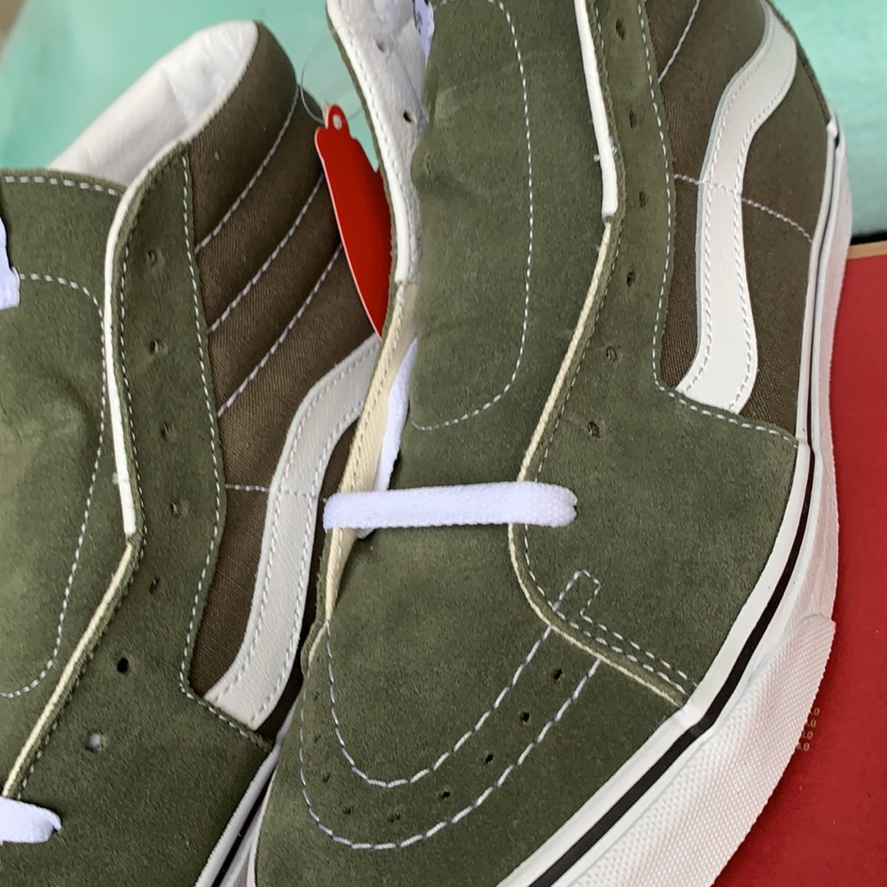 VANS SK8-HI Grape Leaf/True White WMNS - Picture 11 of 15